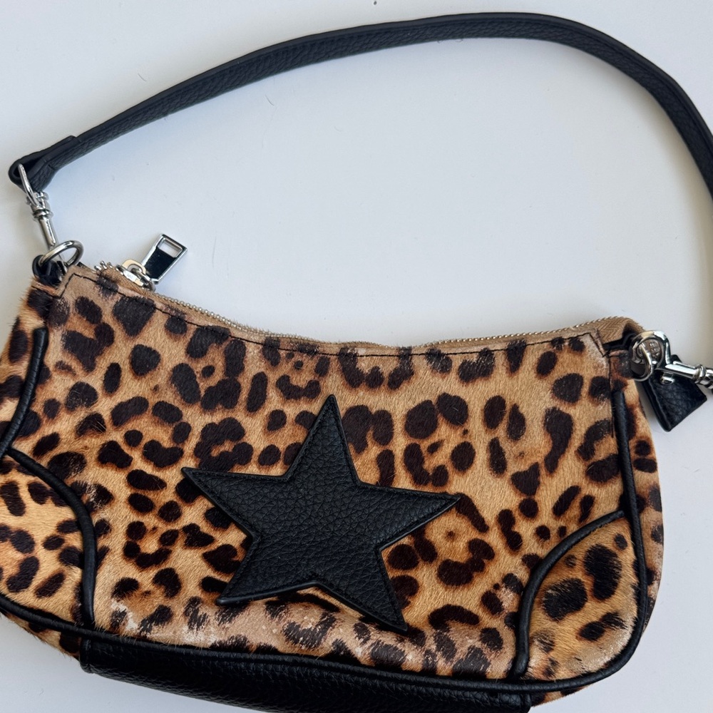 Urban Outfitters Leopard Print Shoulder Bag with Black Star⭐️
